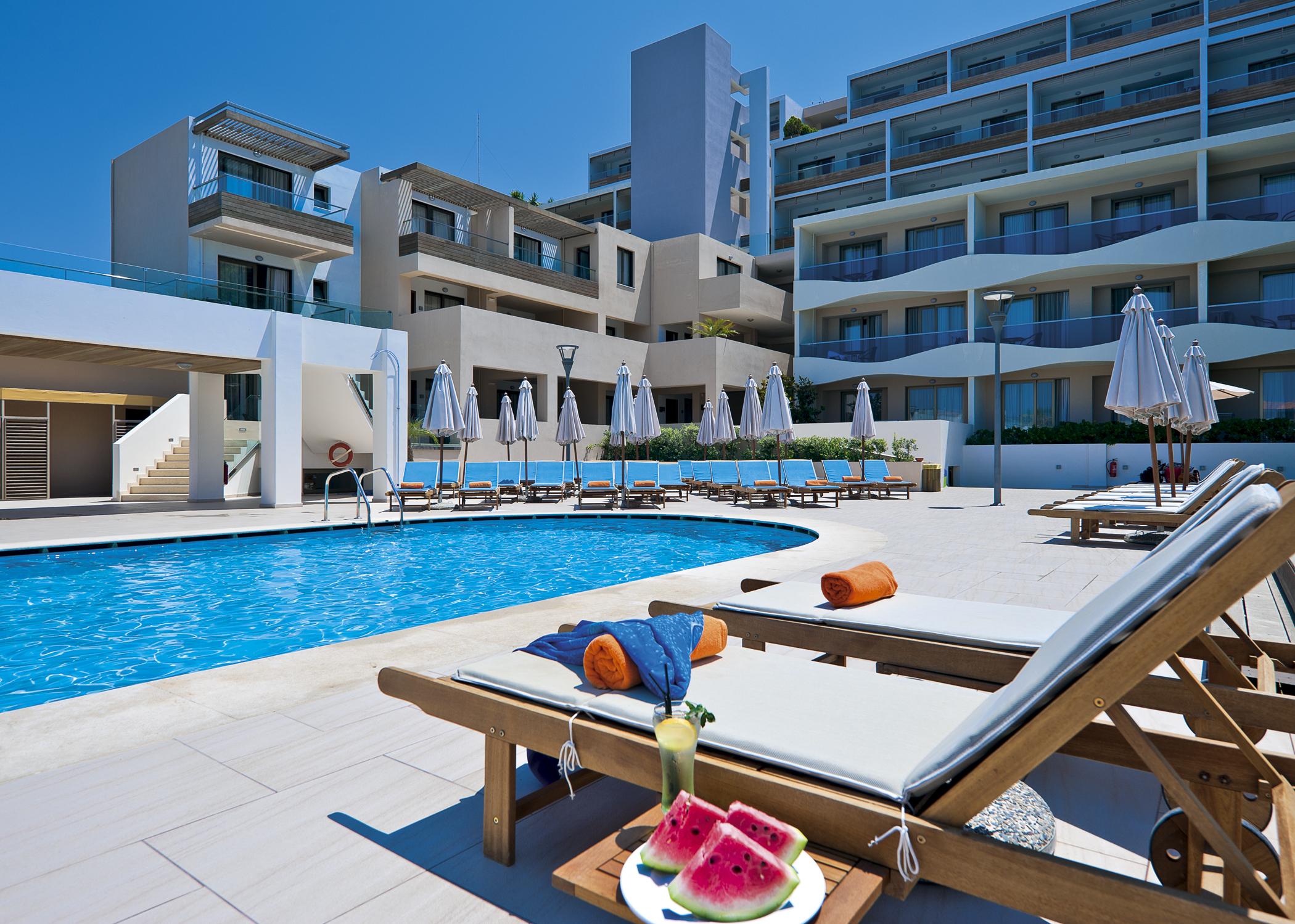 Iolida By Smile Aparthotel 4*