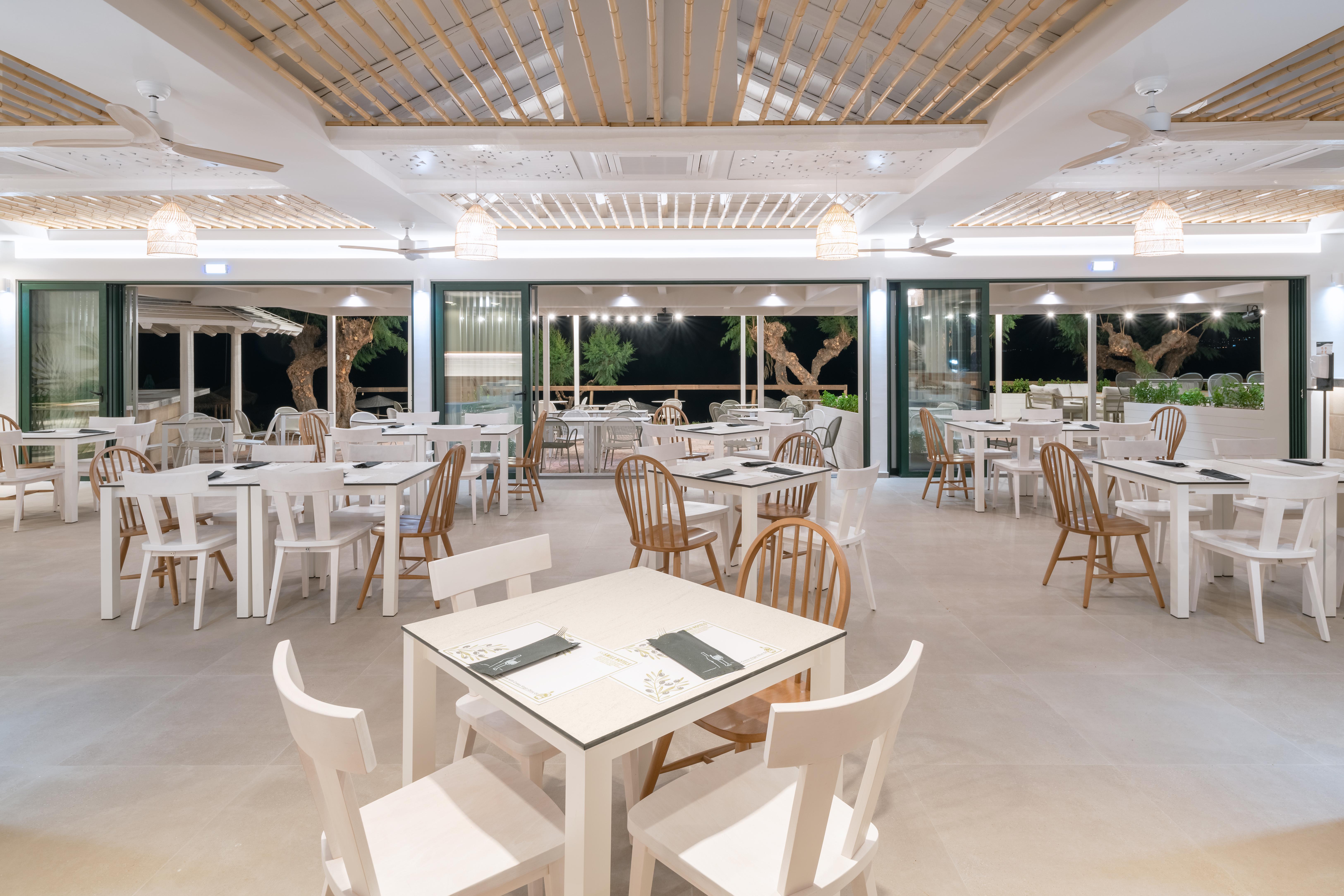 Iolida By Smile Agia Marina (Crete)